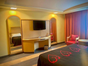 Hotel & Villas Plaza del Rey - Solo Adultos